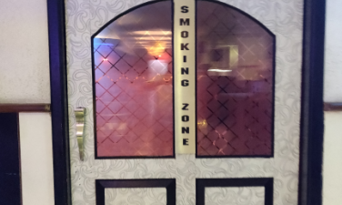 Smoking room signage